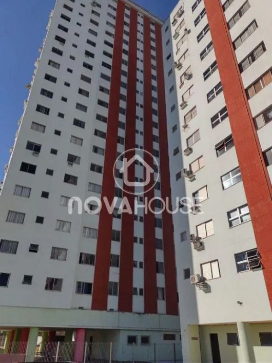 APARTAMENTO EXCELENTE LOCALIZAÇÃO