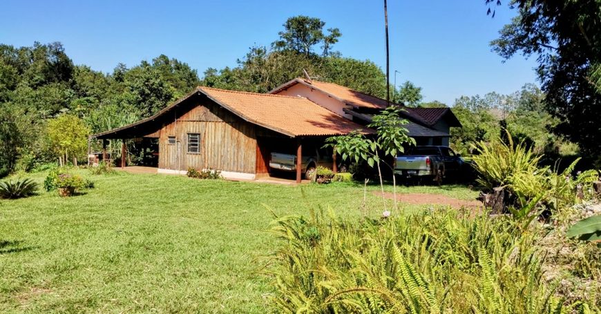 Chácara à venda próximo de campo grande rica em água