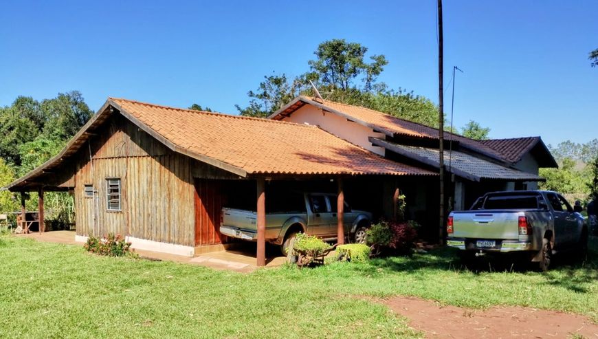 Chácara à venda próximo de campo grande rica em água