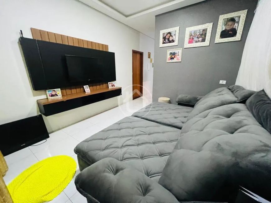 CASA NO CAIOBÁ COM SUÍTE,PISCINA E GOURMET