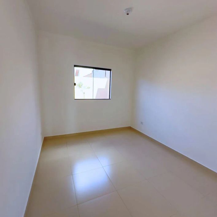 Casa á venda com 2 quartos no bairro bela laguna em Campo Grande - MS