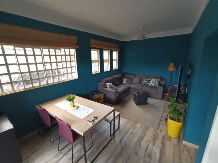 Térrea para venda possui 72 metros quadrados com 3 quartos em Vila Morumbi - Campo Grande - MS