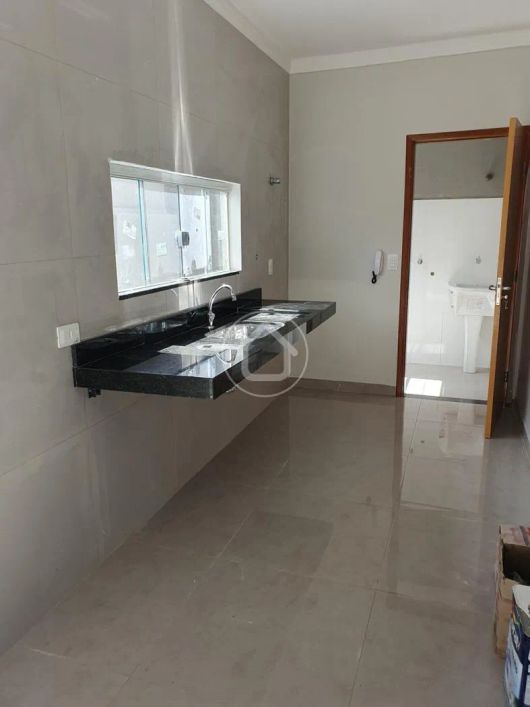 CASA COM 03 DORMITÓRIOS NO BAIRRO VILAS BOAS