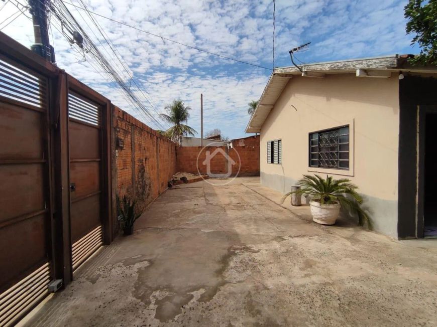 CASA BEM LOCALIZADA NO TIRADENTES