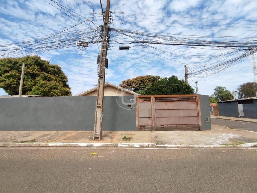 CASA BEM LOCALIZADA NO TIRADENTES