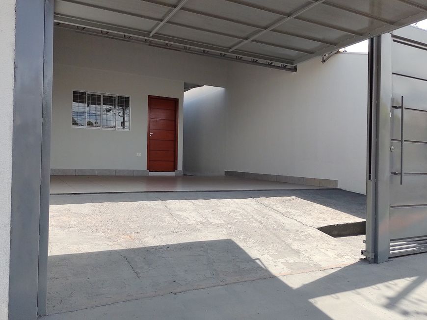 Casa 02 dormitórios com suíte- Vila Ipiranga