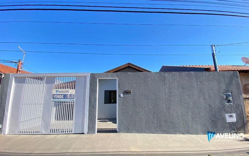 CASA COM ÁREA GOURMET