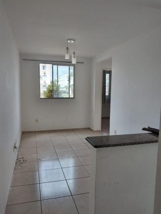 Apartamento para aluguel e venda com 2 quartos no Pioneiros
