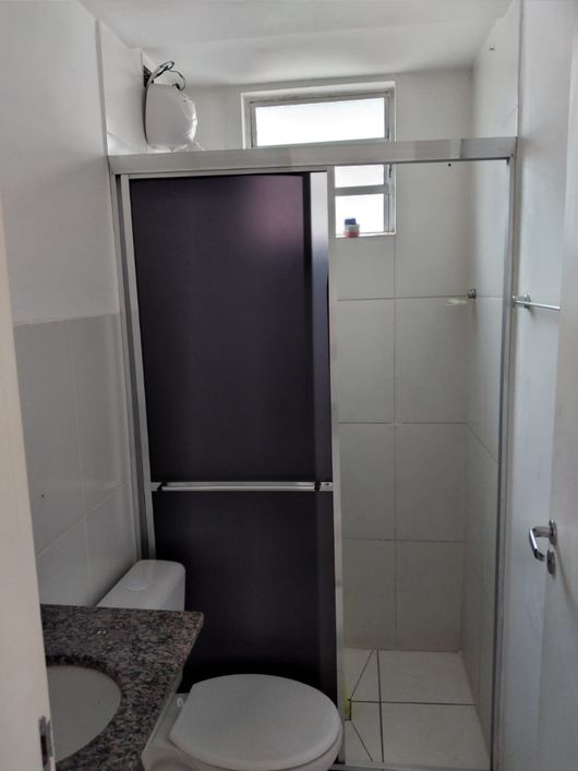 Apartamento para aluguel e venda com 2 quartos no Pioneiros