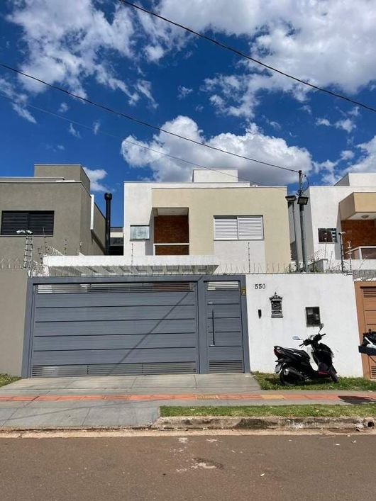 LINDO SOBRADO NA VILA DO POLONÊS