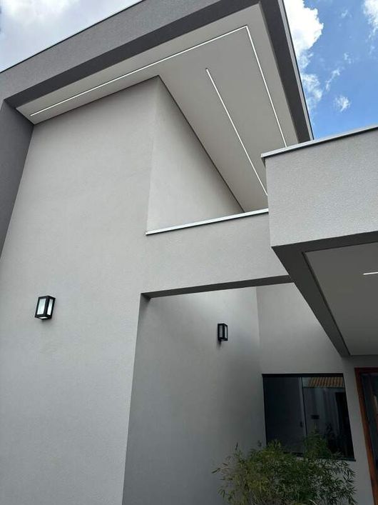 Casa térrea moderna com piscina!!!