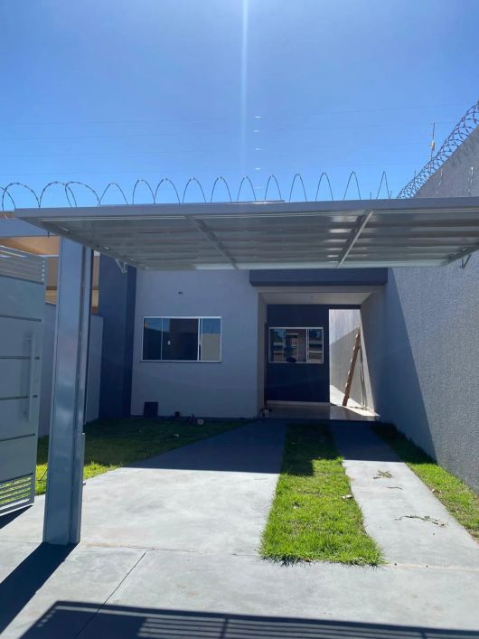 Casa - 2 Quartos - Nova Lima (Prox. Terminal Nova Bahia)