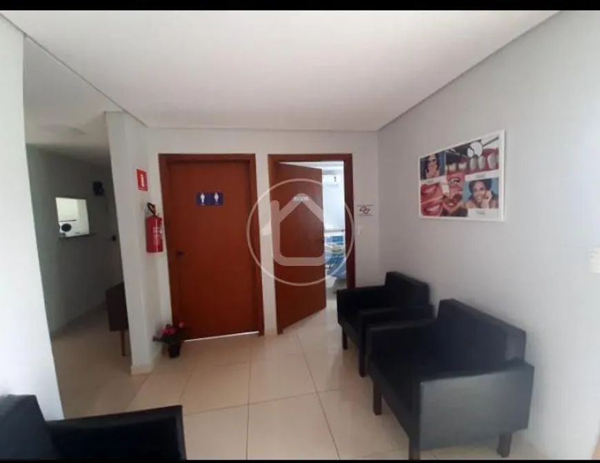 CASA COM 3 DORMITORIOS SENDO 1 SUITE