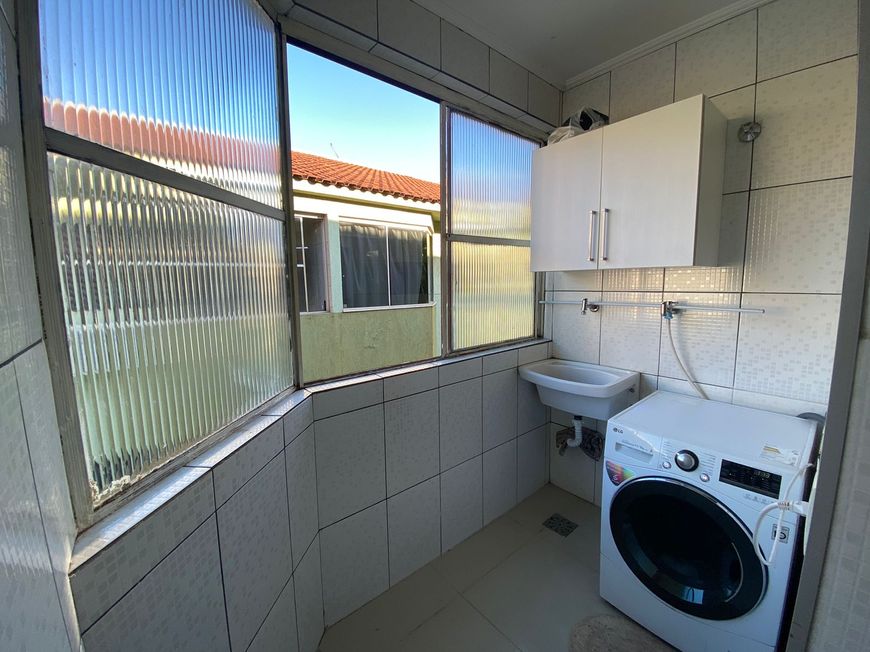 Apartamento amplo na Vila Carlota em Campo Grande - MS