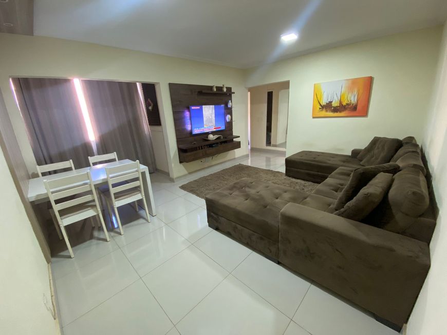 Apartamento amplo na Vila Carlota em Campo Grande - MS