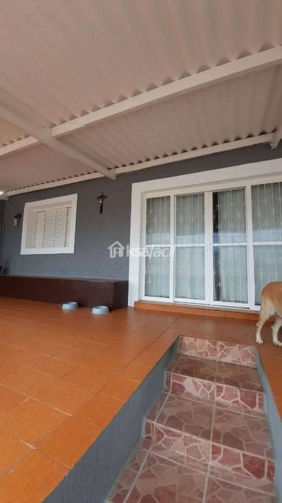 Casa Com 4 Dormitórios e Energia Fotovoltáica