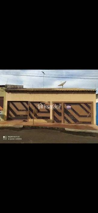 Casa Com 3 Dormitórios à Venda, 147 M² Por R$ 350.000,00 - Jardim Colibrí - Campo Grande/ms