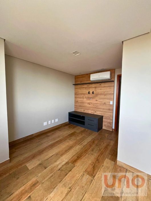 Apartamento Duplex de Luxo no 20º Andar do Terrace Tower