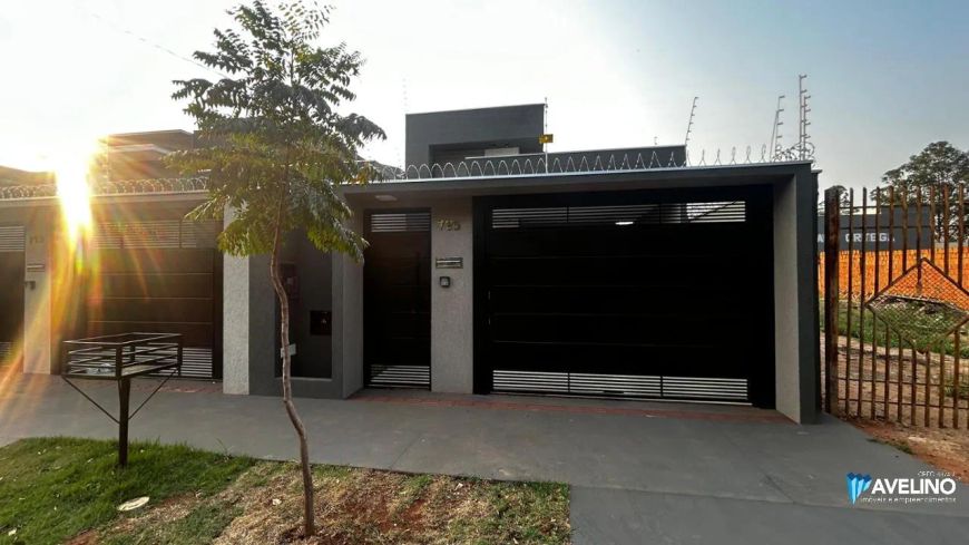 Casa nova com gourmet e quintal no Rita Vieira
