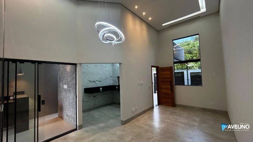 Casa nova com gourmet e quintal no Rita Vieira
