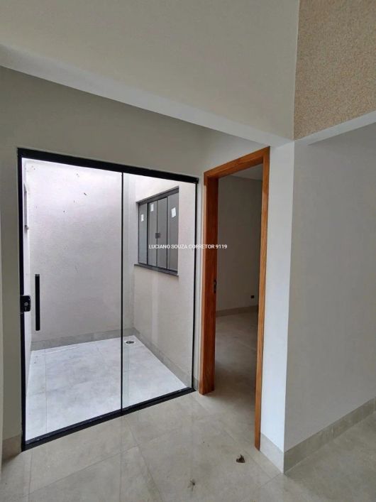 Casa à Venda - Conforto, Sofisticação e Segurança
