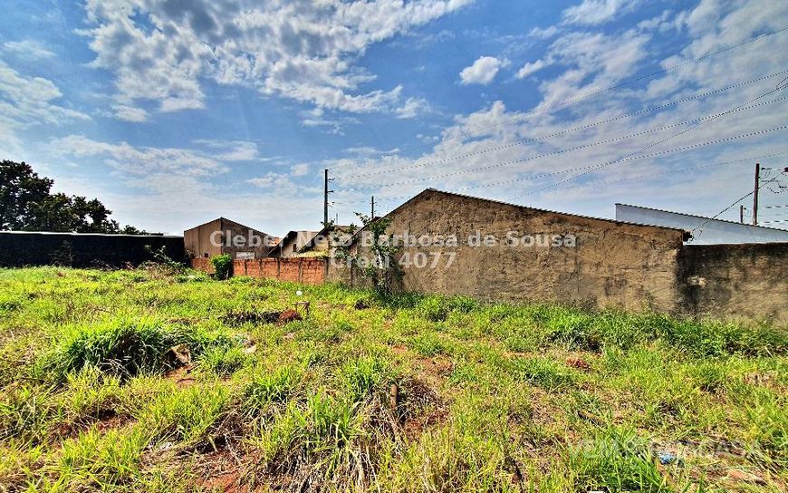 VENDO TERRENO DE 960 M²!