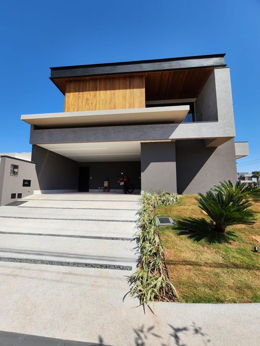 Sobrado condominio Damha IV
