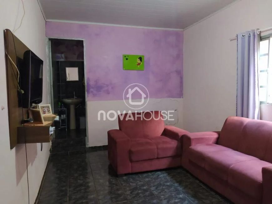 CASA COM DOIS DORMITÓRIOS NO AERO RANCHO