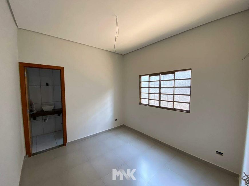 Casa à venda, 2 quartos, 5 vagas, Jardim Montevidéu - Campo Grande/MS