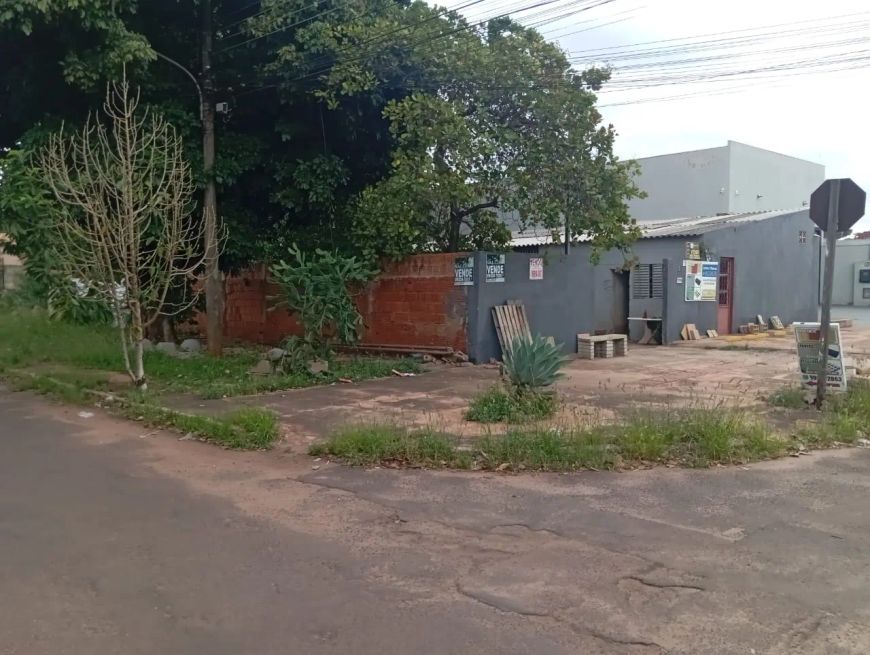 Terreno para venda com 390 metros quadrados em Vila Margarida - Campo Grande - MS