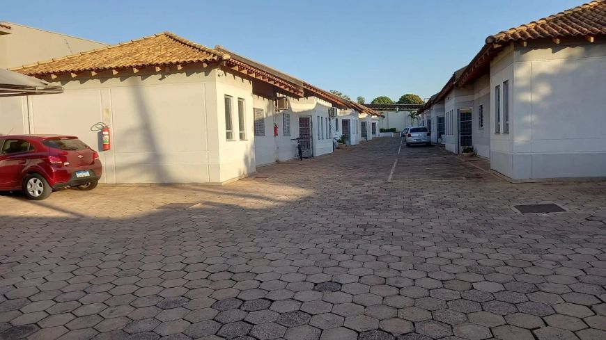 Alugo ou vendo casa bem localizada bairro Bandeirantes