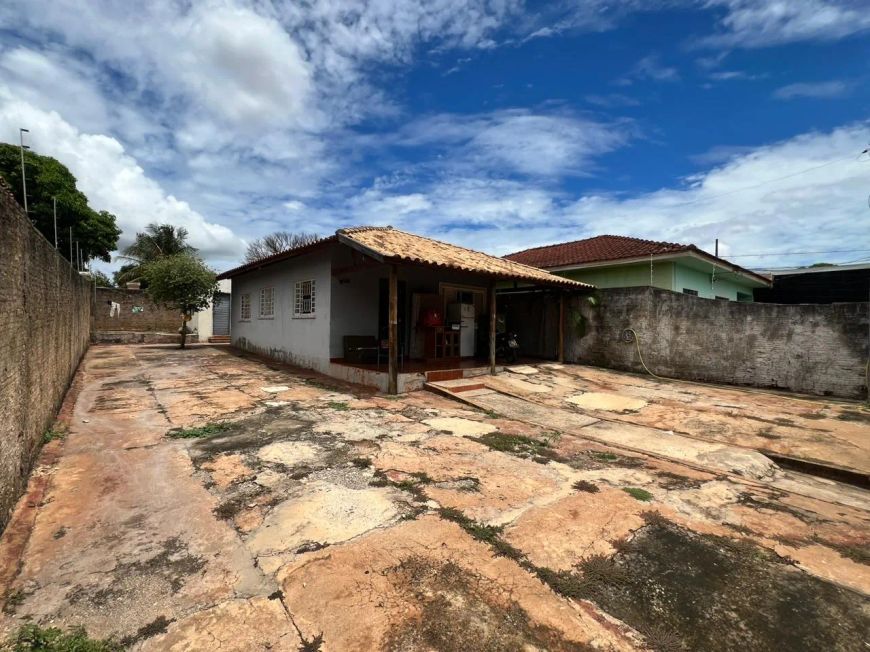 Amplo terreno
