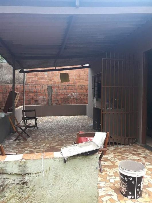 Casa com amplo quintal