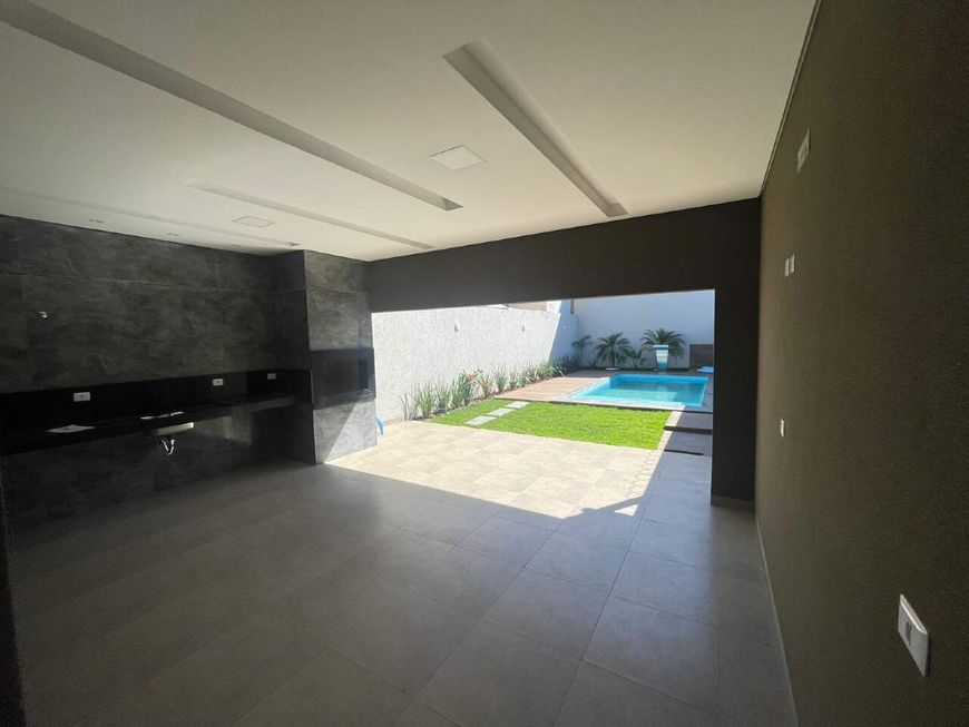 Sobrado à venda, 3 quartos, Vila Belo Horizonte - Campo Grande/MS