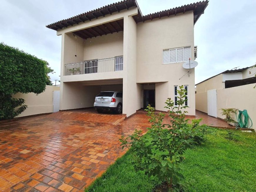Sobrado à venda, 4 quartos, 5 vagas, Jardim TV Morena - Campo Grande/MS