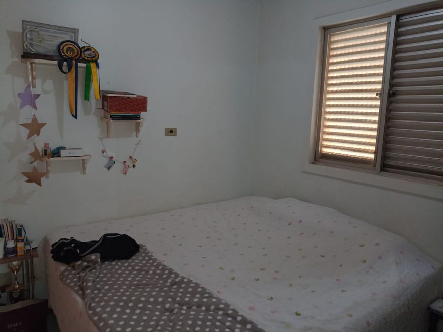 Apartamento para venda tem 98 metros quadrados com 3 quartos em Vila Rica - Campo Grande - MS