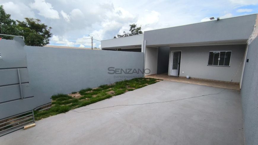 Casa no Jd. Noroeste, c/ 2quartos sendo 1 suíte, por 280mil.