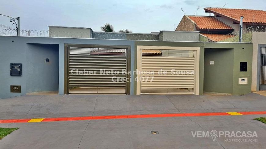 EXCELENTE IMÓVEL COM 03 QUARTOS EM ÓTIMA LOCALIZAÇÃO!
