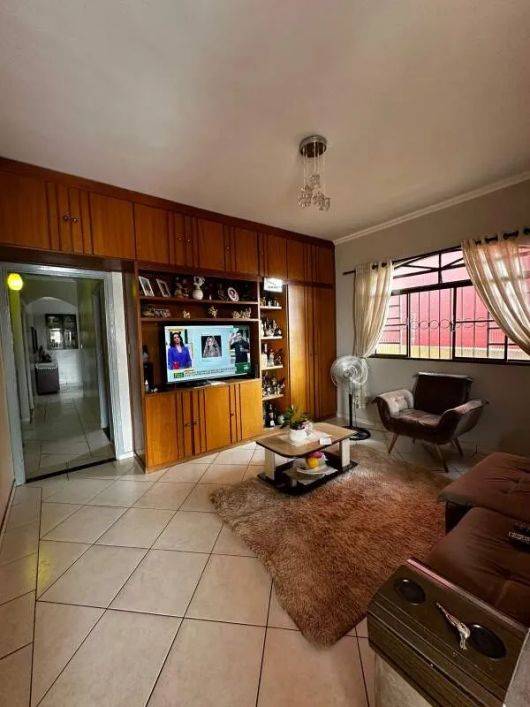 Casa térrea espaçosa e aconchegante á 05 minutos do Shopping Campo Grande!