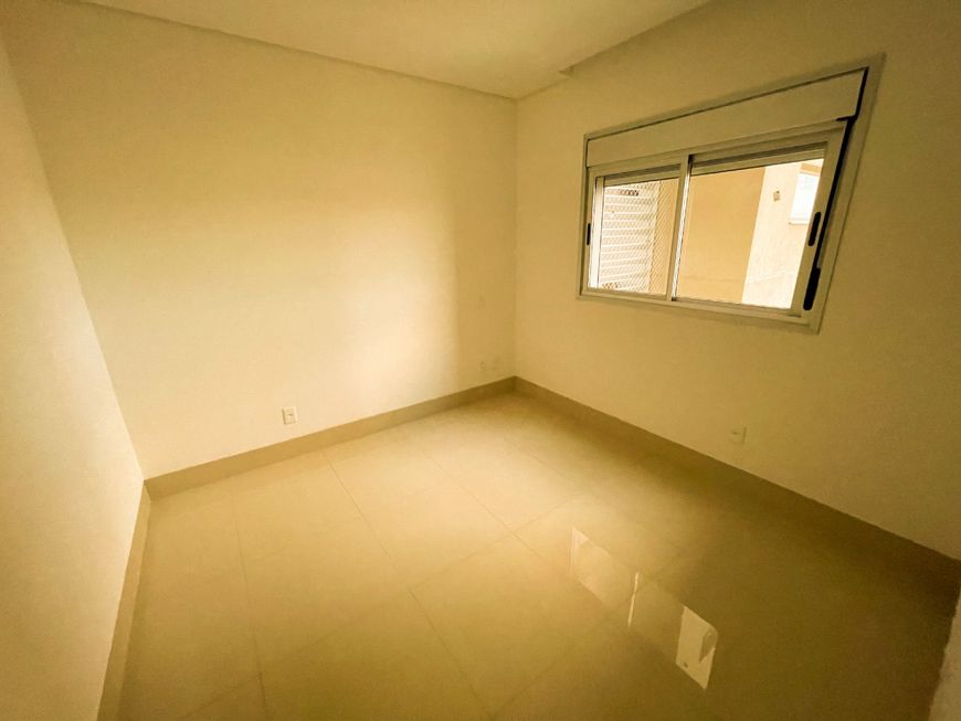 Apartamento à venda, 3 quartos, 2 vagas, São Francisco - Campo Grande/MS