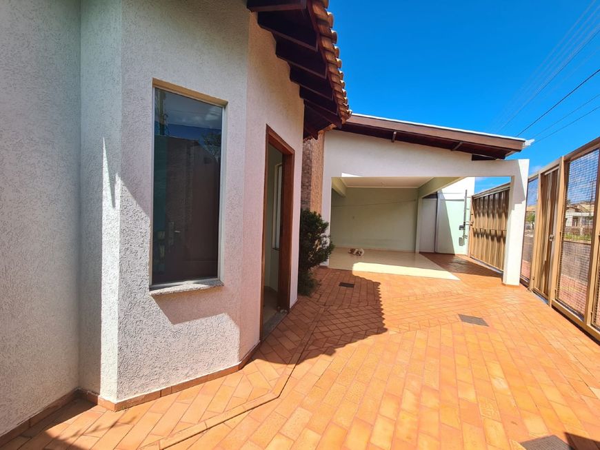 Casa Térrea à venda, 3 quartos, 1 suíte, 3 vagas, Vila Vilas Boas - Campo Grande/MS