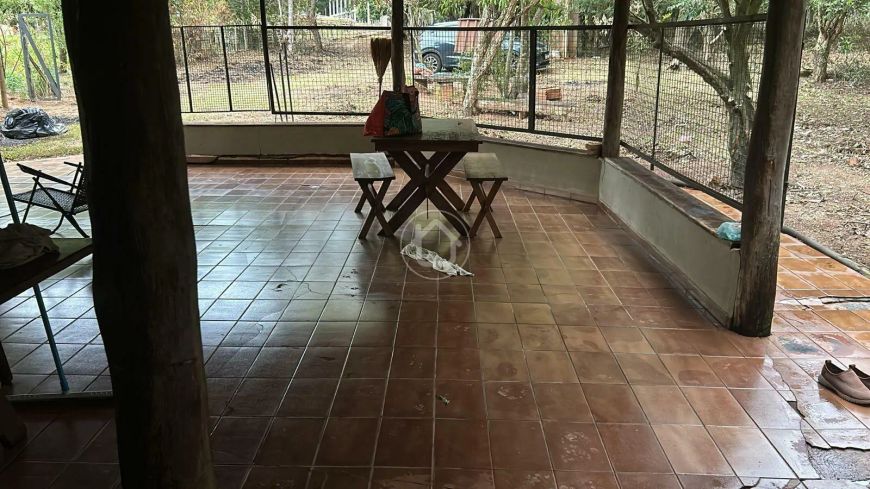 CHÁCARA COM PISCINA E LAZER COMPLETO