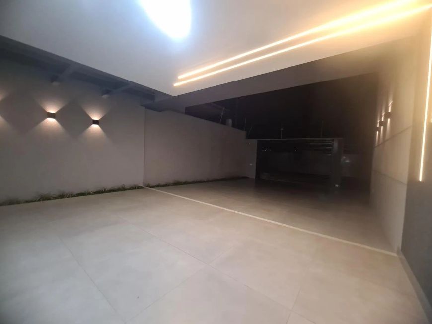Belíassima casa a venda no Seminario