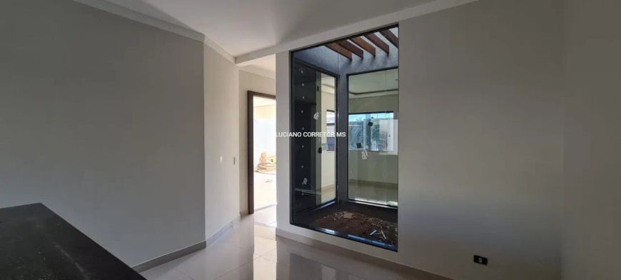 Imóvel lindo com fácil acesso ao colégio militar!