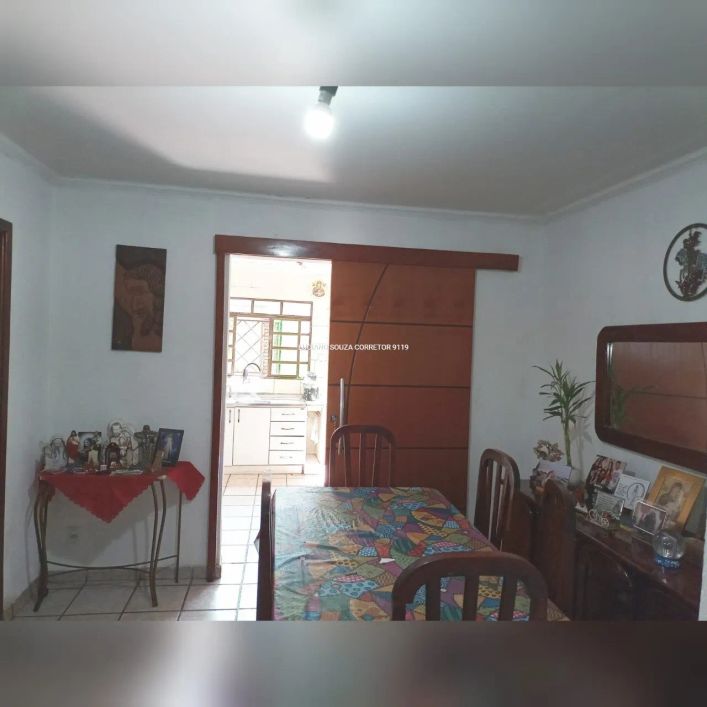 Casa espaçosa com piscina, sauna, hidromassagem