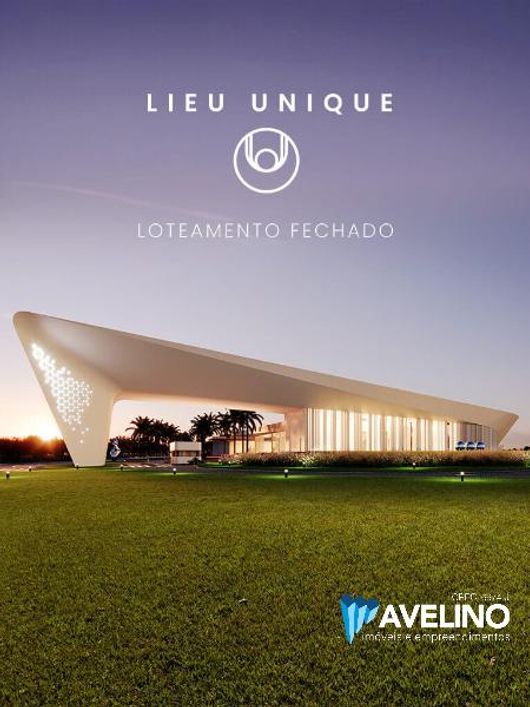 Lieu Unique - Próximo a entrada
