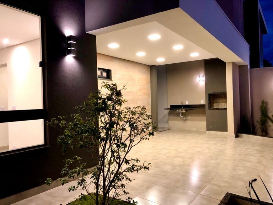 Sobrado à venda com 121 metros quadrados com 3 quartos