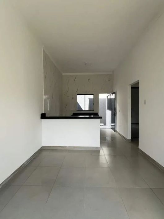 Oportunidade, casa com 02 quartos no Jardim Leblon!