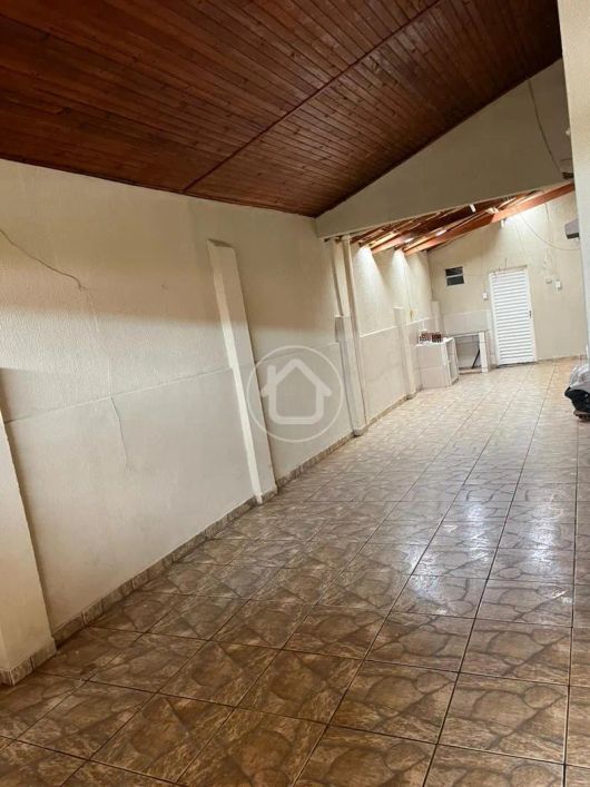CASA COM 3 DORMITORIOS JARDIM IMA