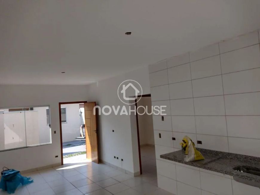 CASA EM CONDOMÍNIO NO COOPHATRABALHO
